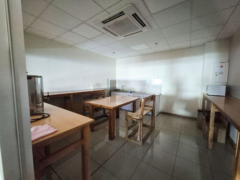 Office 366 m2 Ebene Center