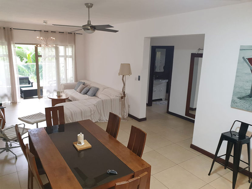 3 Bedroom Apartment 140 m2 Tamarin West
