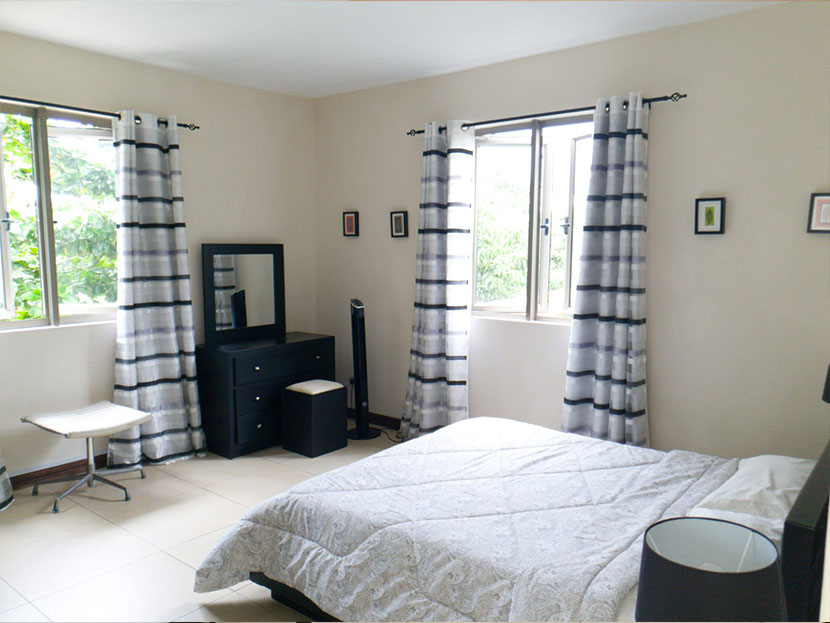 3 Bedroom Apartment 140 m2 Tamarin West