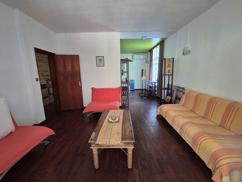 Family House 385 m² Beau Bassin Rose Hill Center