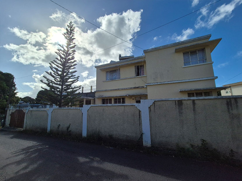 House 250 m² Beau Bassin Center