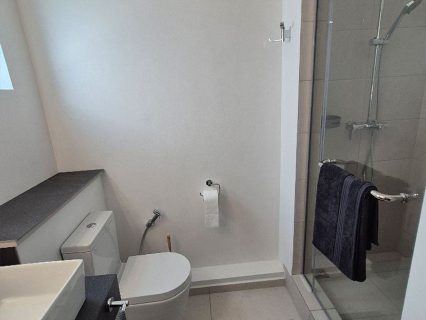 Stylish 154m² duplex Moka Center