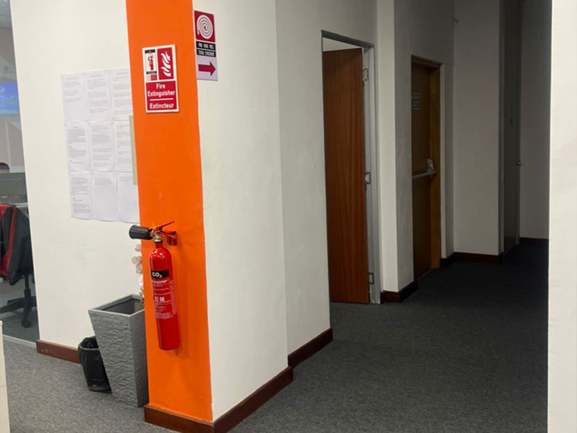 Office 350 m2 Ebene Center