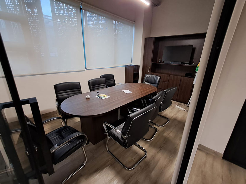 Office 295 m2 Moka Center