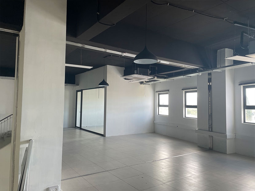 Office 292 m2 Phoenix Center