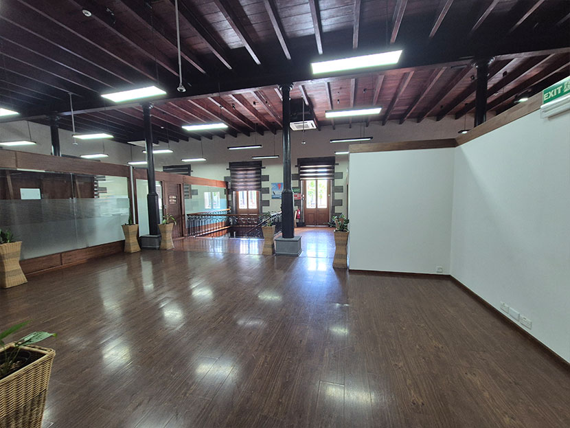 High end 592m² Office Space in Prestigious Historical Building – Port Louis Port Louis Center