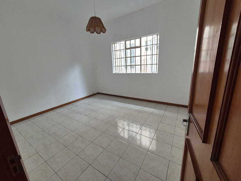 House 402 m² for sale in Roche Brunes Roche Brunes Center